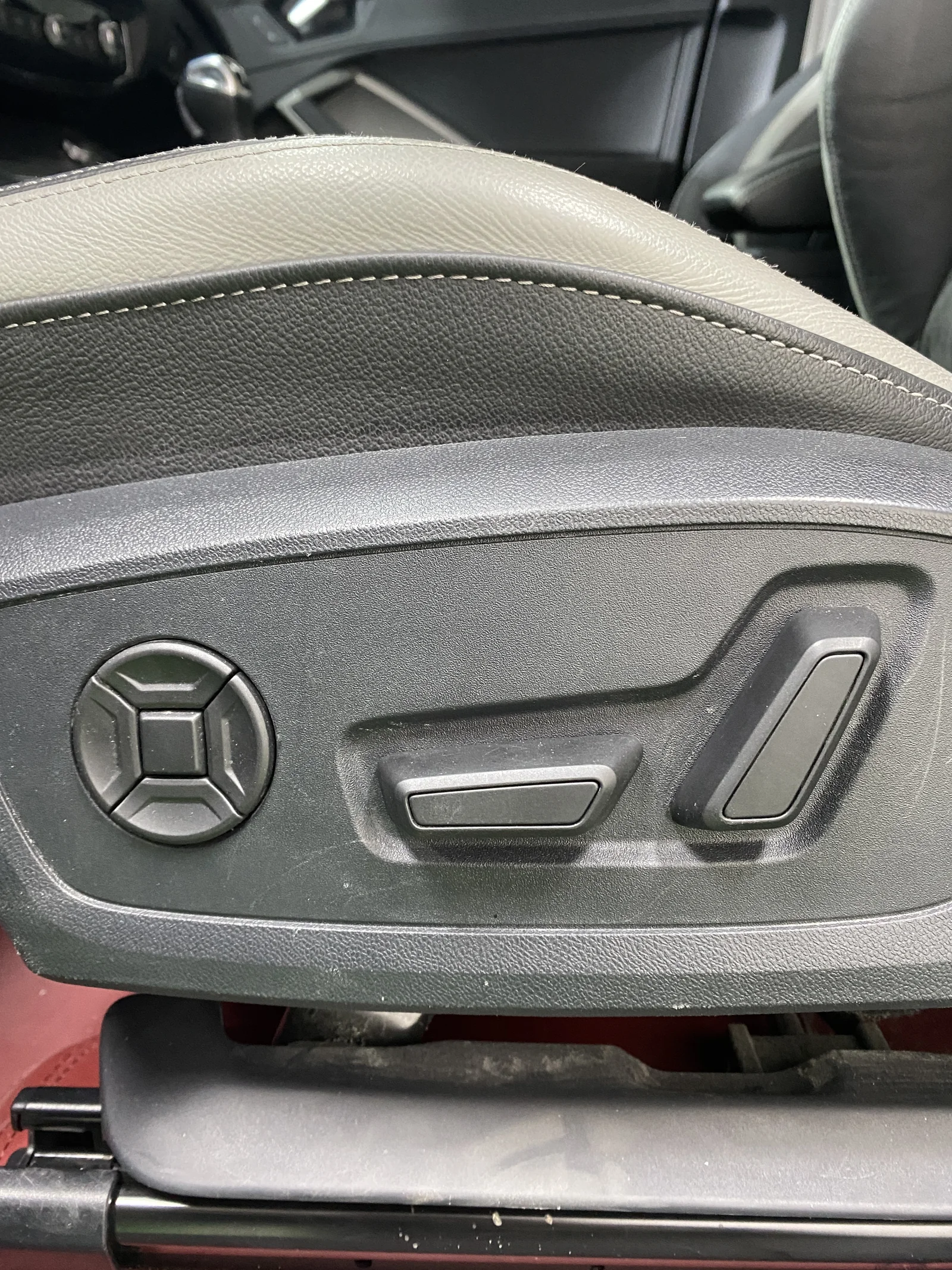 Фото 3 Audi Q3