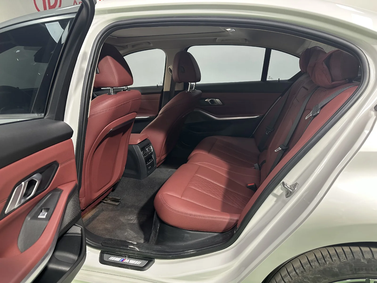 Фото 5 BMW 320
