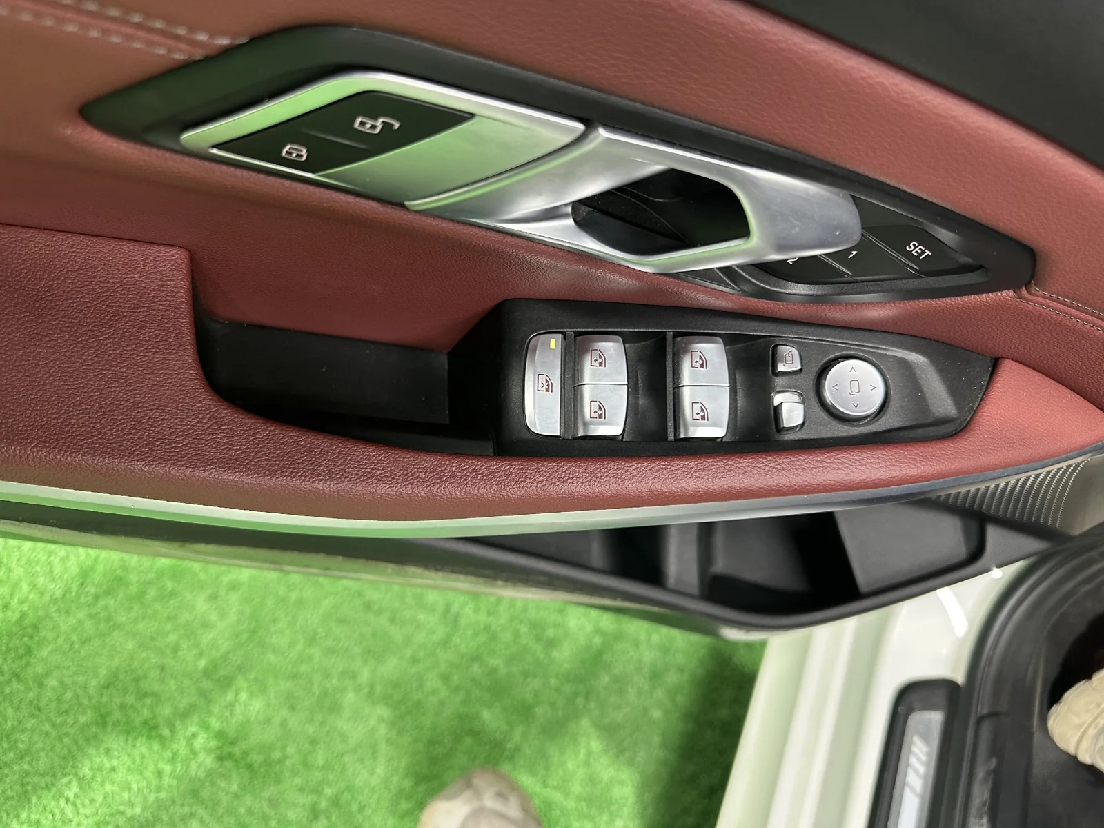 Фото 9 BMW 320