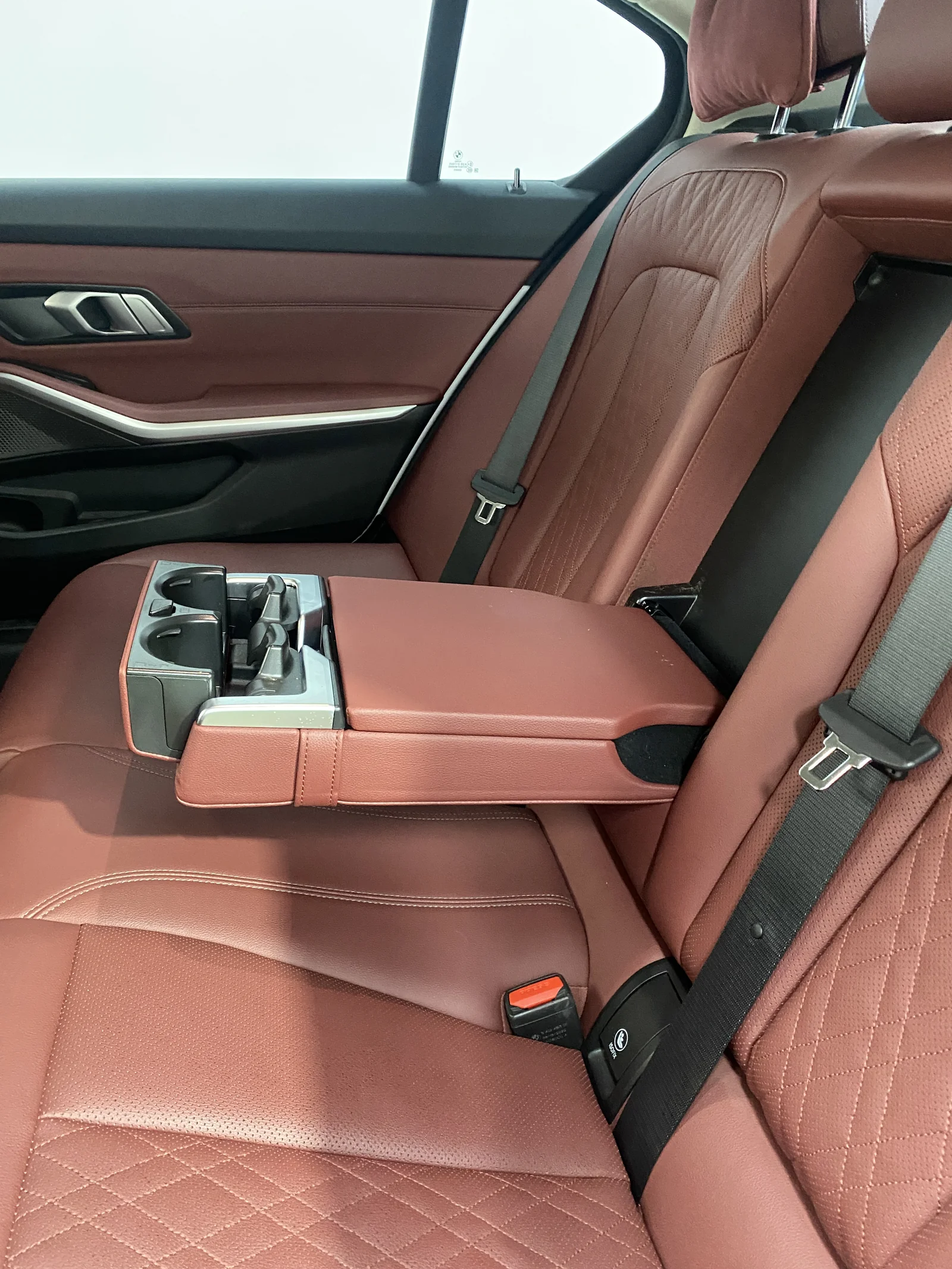 Фото 3 BMW 320Li M Sport