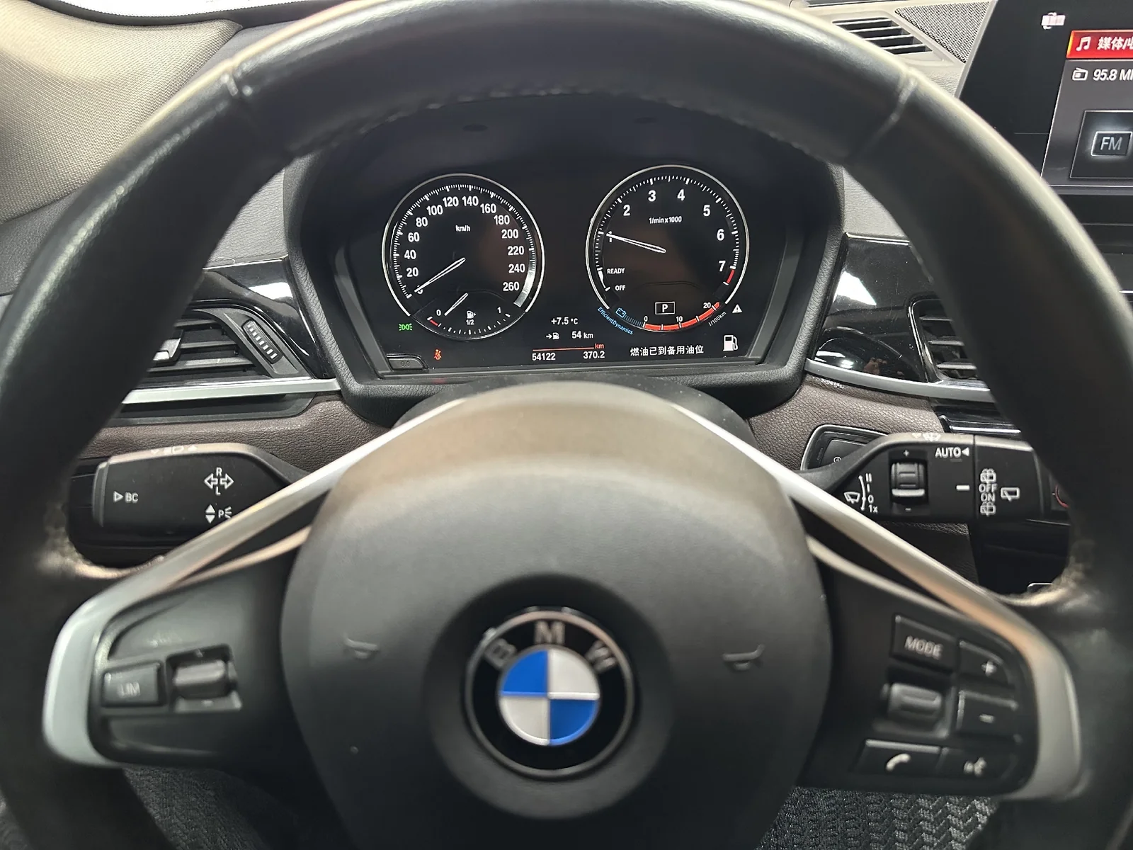 Фото 6 BMW X1