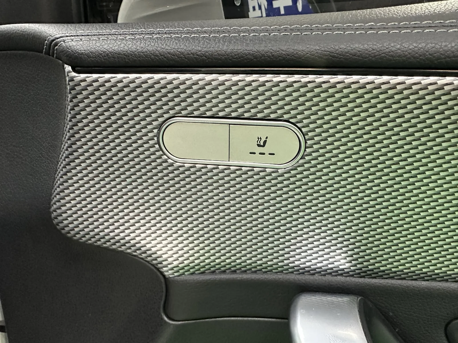 Фото 8 Mercedes-Benz A180L Sport