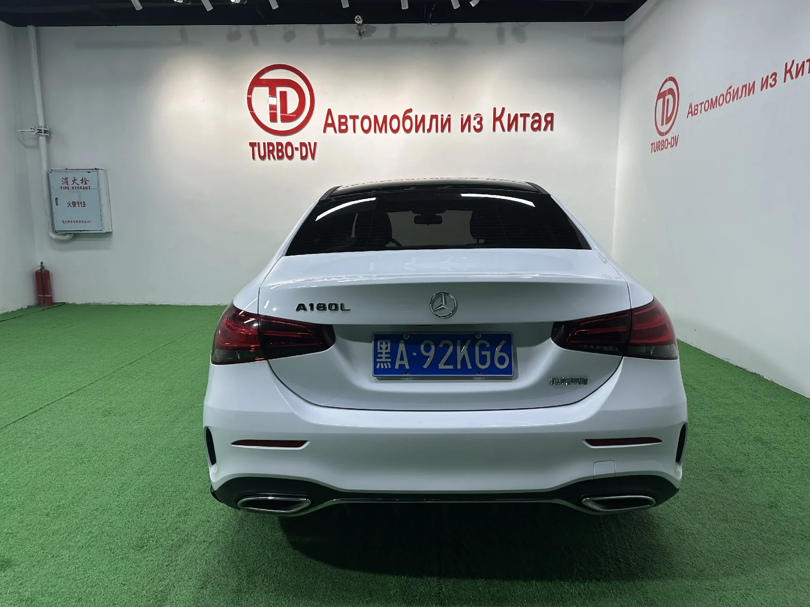 Фото 3 Mercedes-Benz A180L Sport