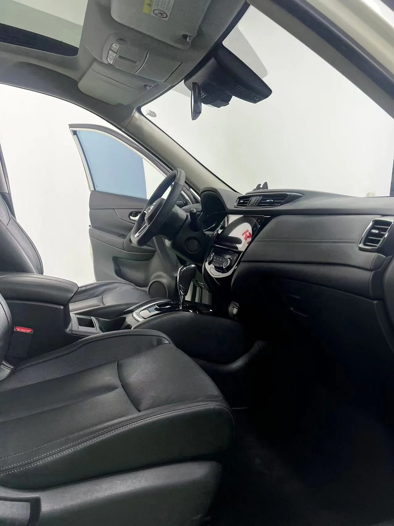 Фото 5 Nissan X-Trail