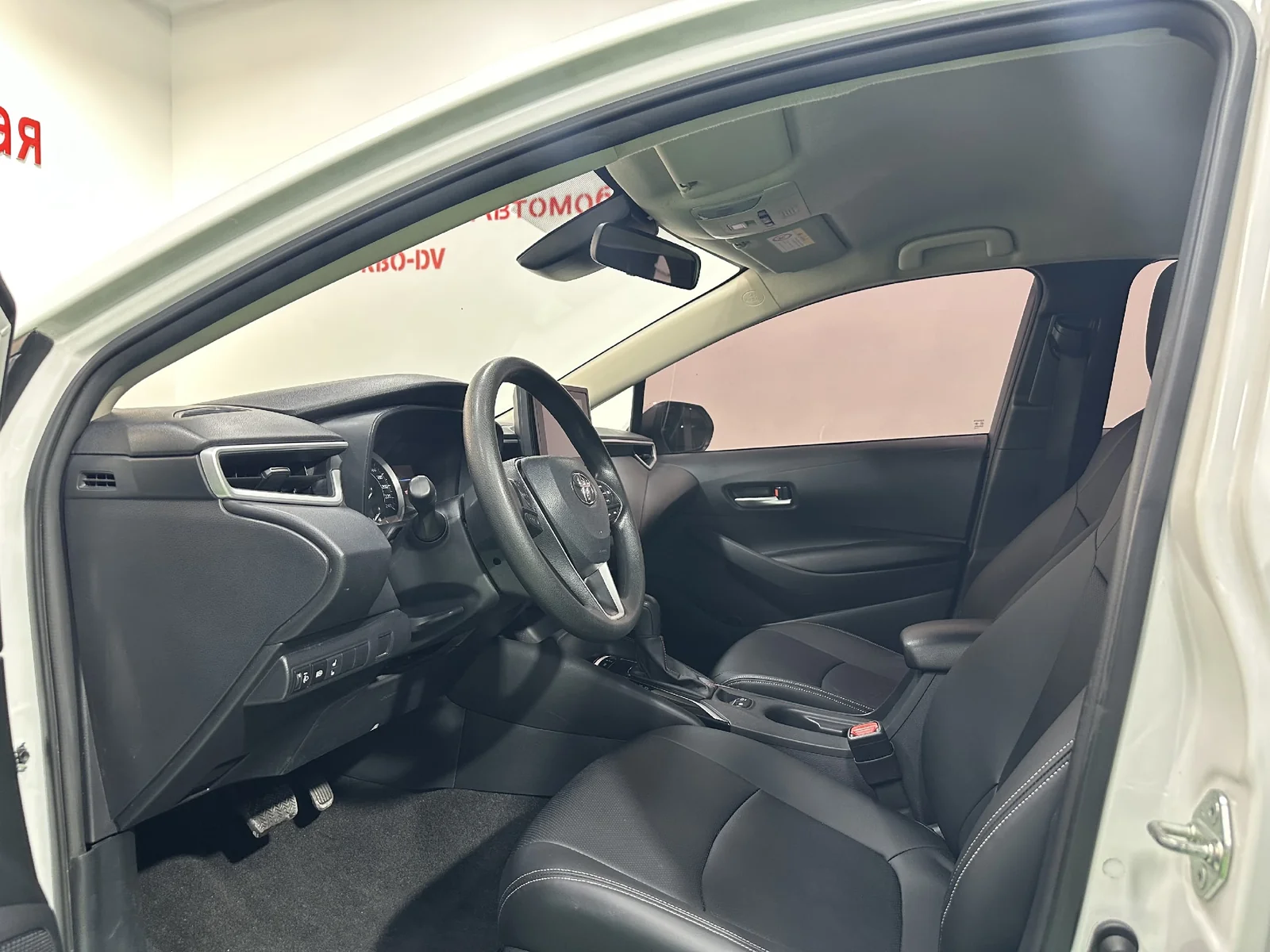 Фото 5 Toyota Corolla